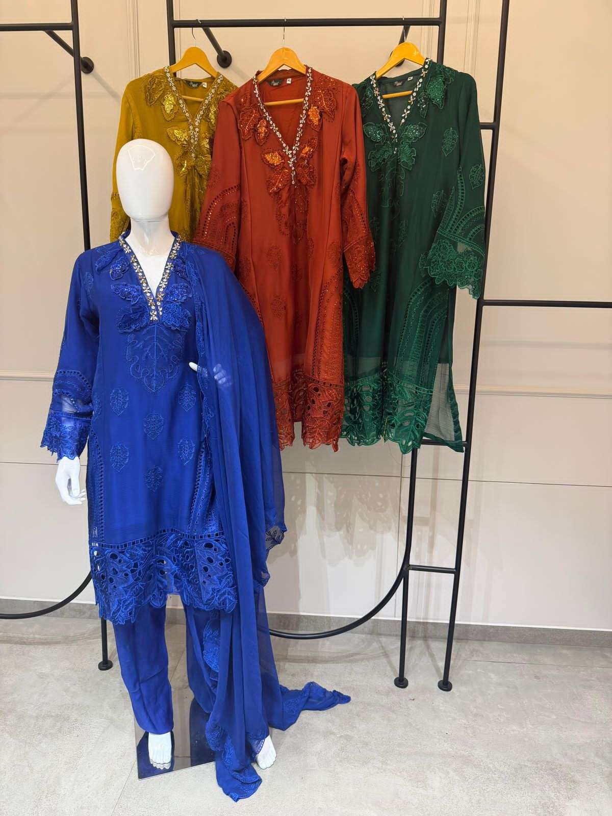 Cristal Ragga Chiffon Modern Classy LOOK Readymade Suit