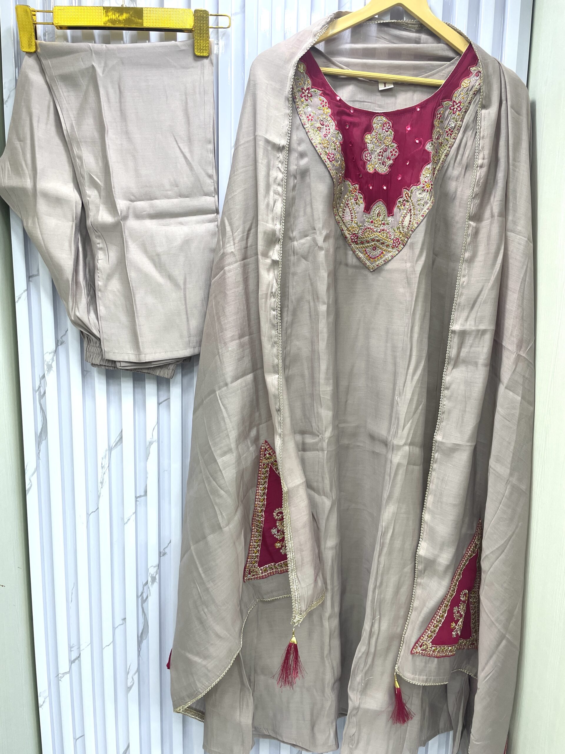 Mul Cotton 3-Piece Suit Set Ready to Wear - Image 4